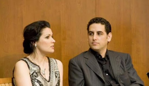 Vieni fra queste braccia (I Puritani, Bellini) - Anna Netrebko, Juan Diego Florez 1 Captura252520de252520pantalla252520completa25252026092011252520224227